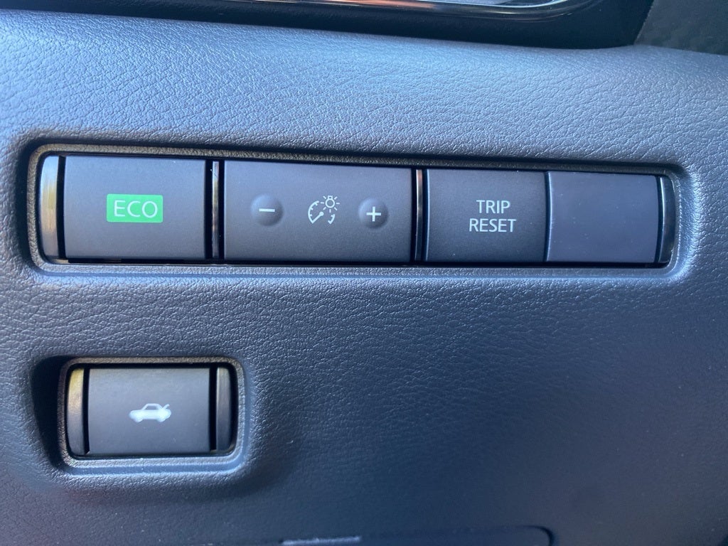 2023 Nissan Sentra SV SV