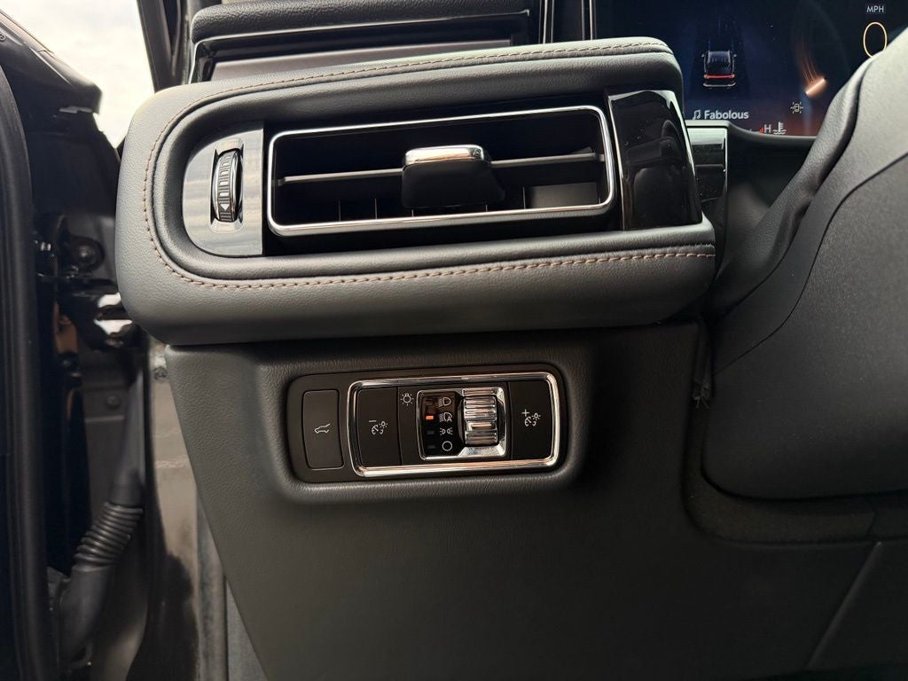 2025 Lincoln Aviator Premiere