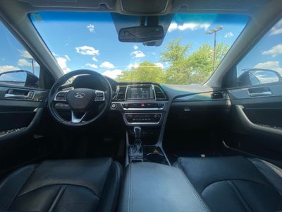 2019 Hyundai SONATA Limited