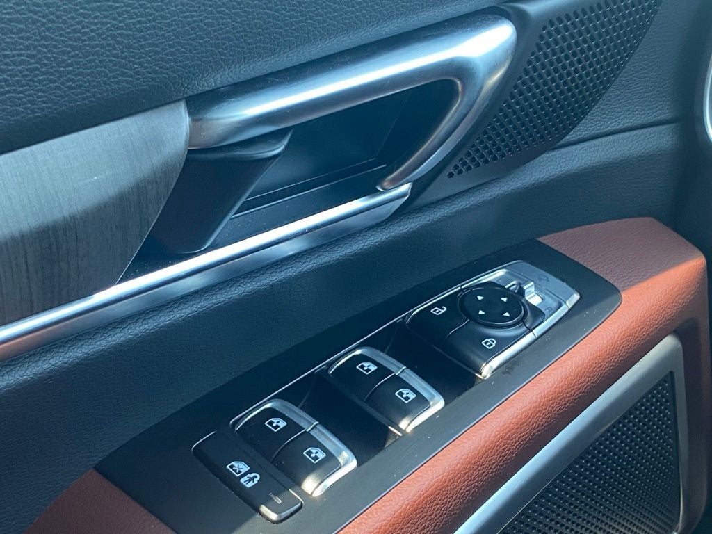 2024 Kia Telluride EX Captains Chairs-Tow Package