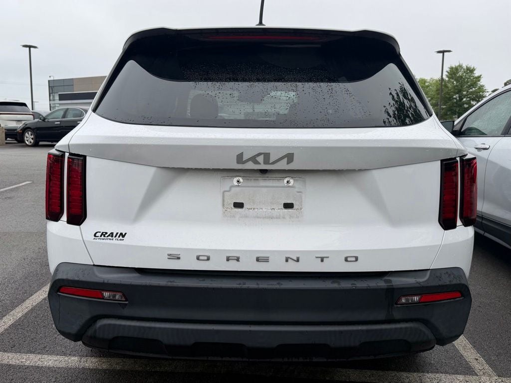 2022 Kia Sorento LX