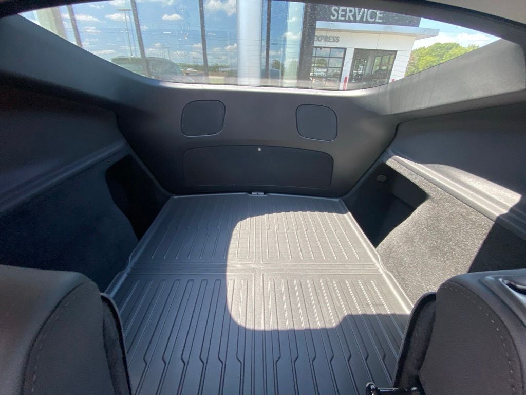 2026 Tesla Model Y Base