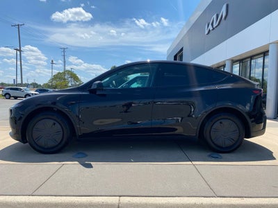 2026 Tesla Model Y Base