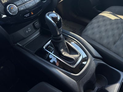 2022 Nissan Rogue Sport SV