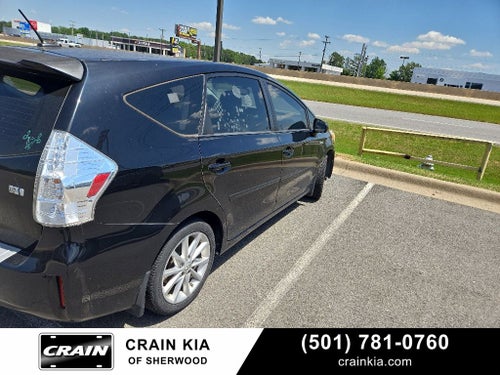 2013 Toyota Prius v Five