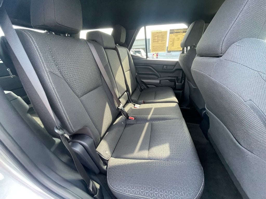 2025 Toyota 4Runner SR5