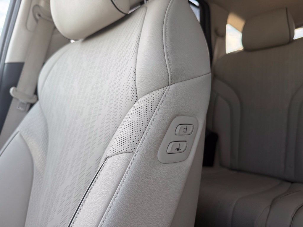 2023 Genesis GV80 2.5T