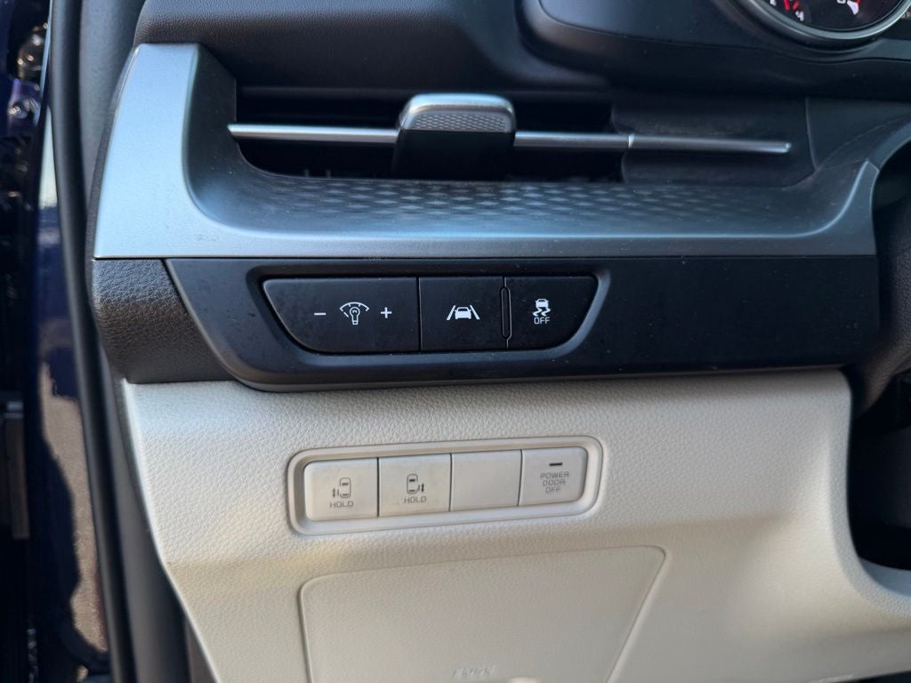 2024 Kia Carnival LX *Kia Certified Pre-Owned/8 Pasenger