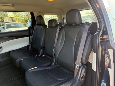 2024 Kia Carnival LX *Kia Certified Pre-Owned/8 Pasenger