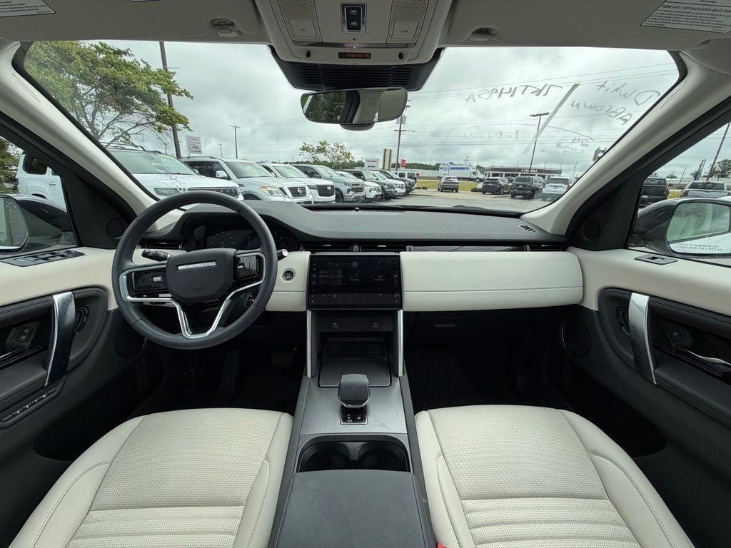 2025 Land Rover Discovery Sport S