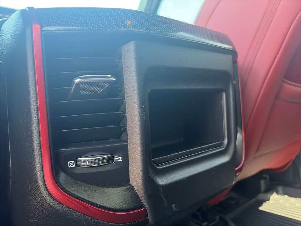 2020 RAM 1500 Rebel 8.4 SCREEN