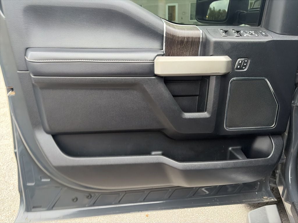 2021 Ford F-250SD Lariat