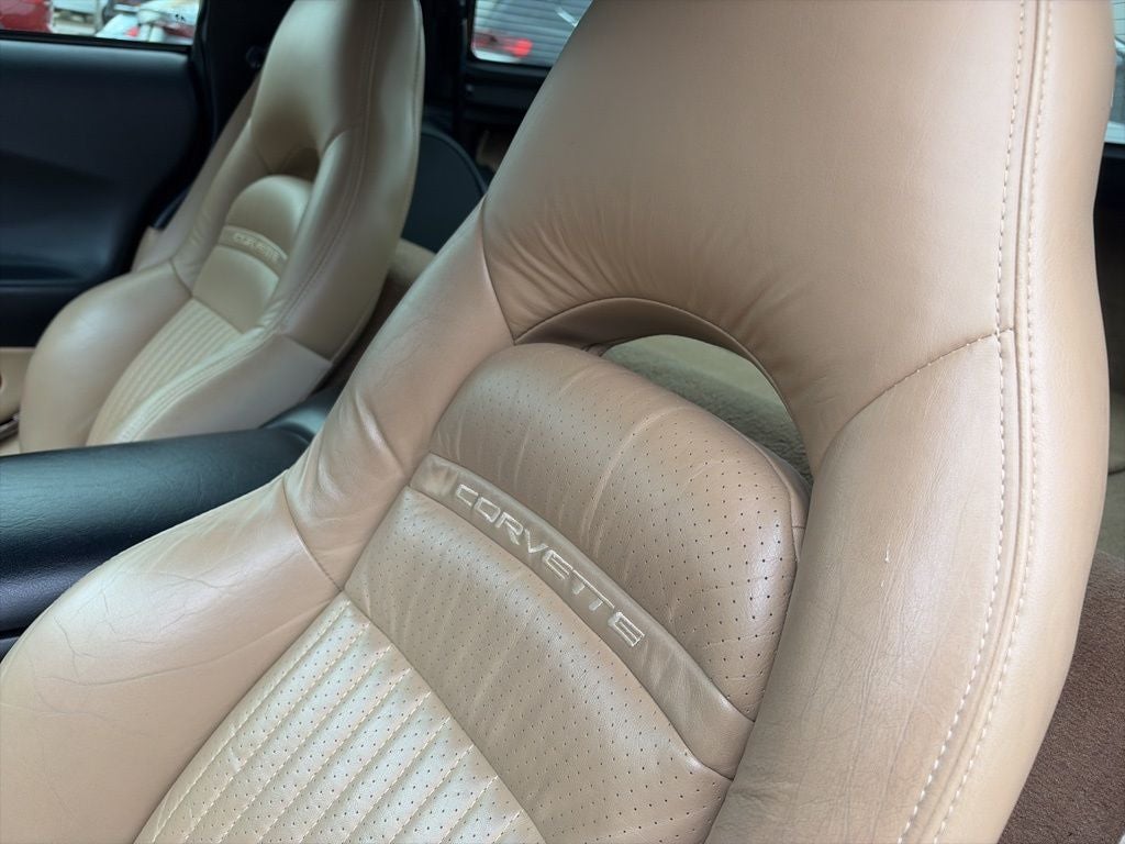 1998 Chevrolet Corvette Base CLEAN CARFAX!! 51K MILES, 6-SPEED