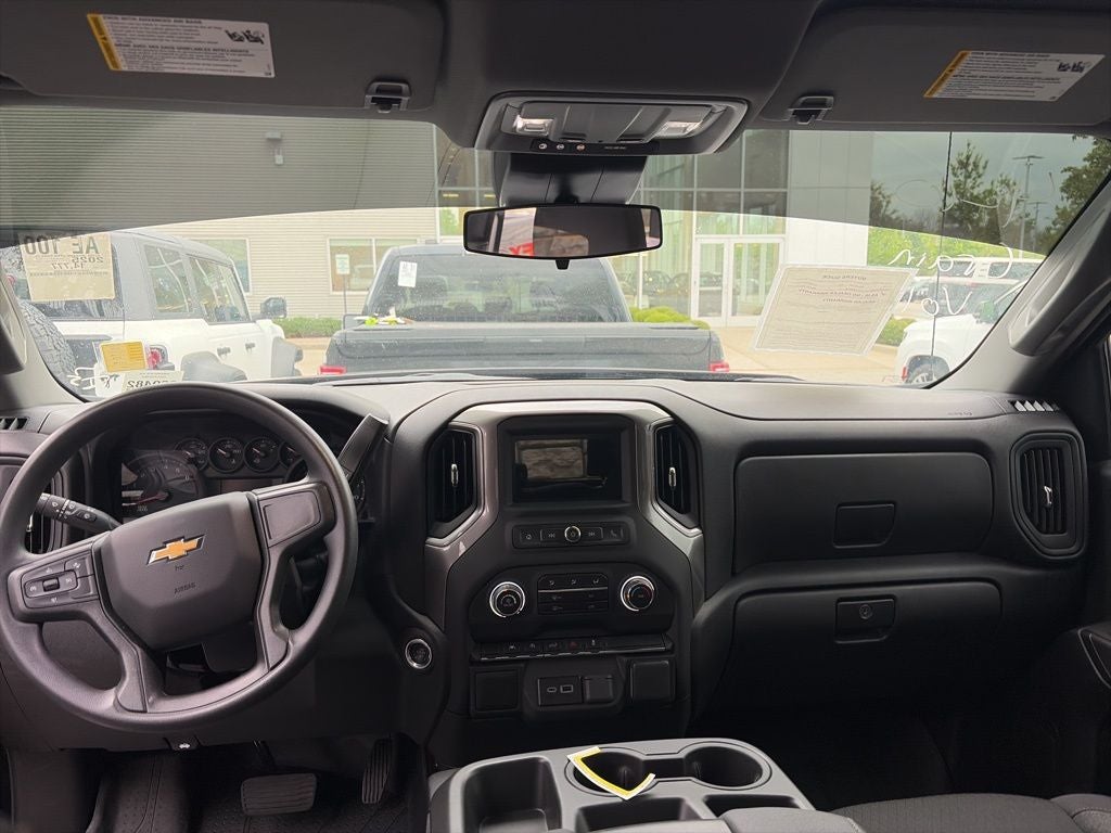 2025 Chevrolet Silverado 1500 Custom CLEAN 1 OWNER CARFAX