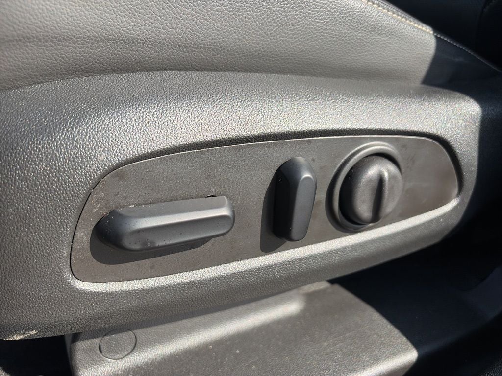 2023 GMC Acadia SLT CLEAN CARFAX