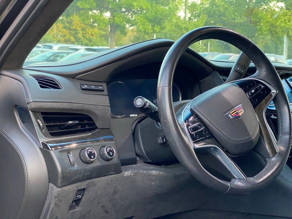 2020 Cadillac Escalade Platinum Edition