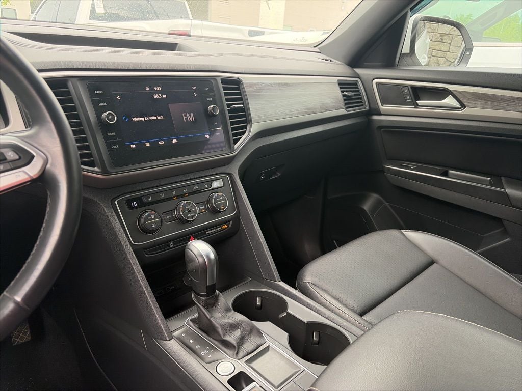 2020 Volkswagen Atlas Cross Sport 2.0T SE w/Technology