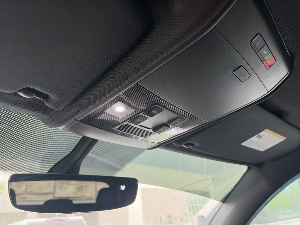 2020 Volkswagen Atlas Cross Sport 2.0T SE w/Technology