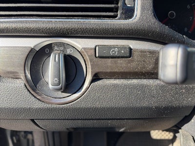 2016 Volkswagen Passat 1.8T SE