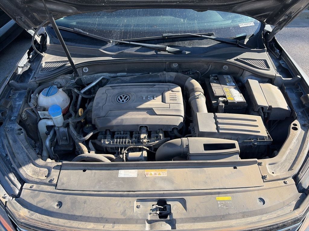2016 Volkswagen Passat 1.8T SE