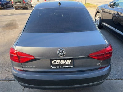 2016 Volkswagen Passat 1.8T SE
