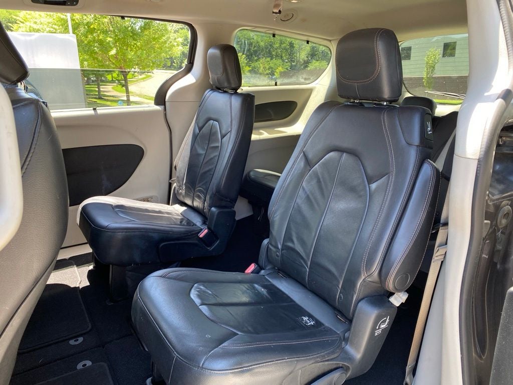 2017 Chrysler Pacifica Touring L