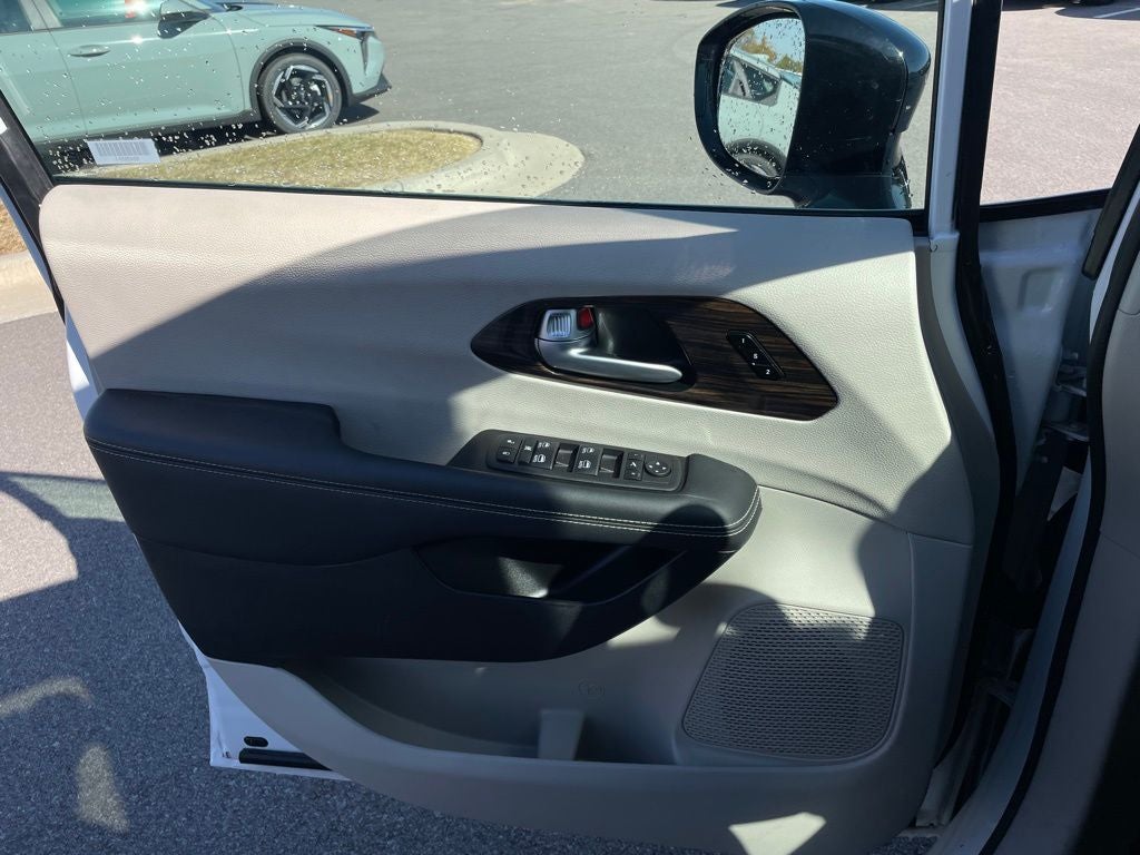 2024 Chrysler Pacifica Limited