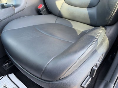 2021 Toyota RAV4 XLE Premium 1-OWNER