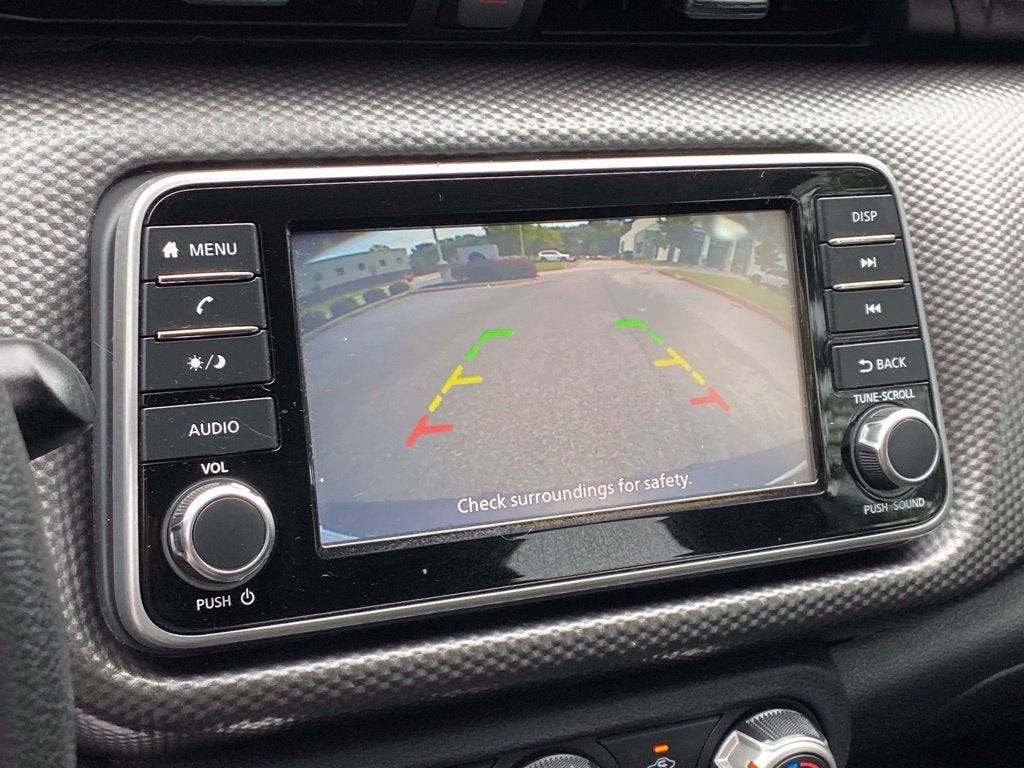 2020 Nissan Kicks S