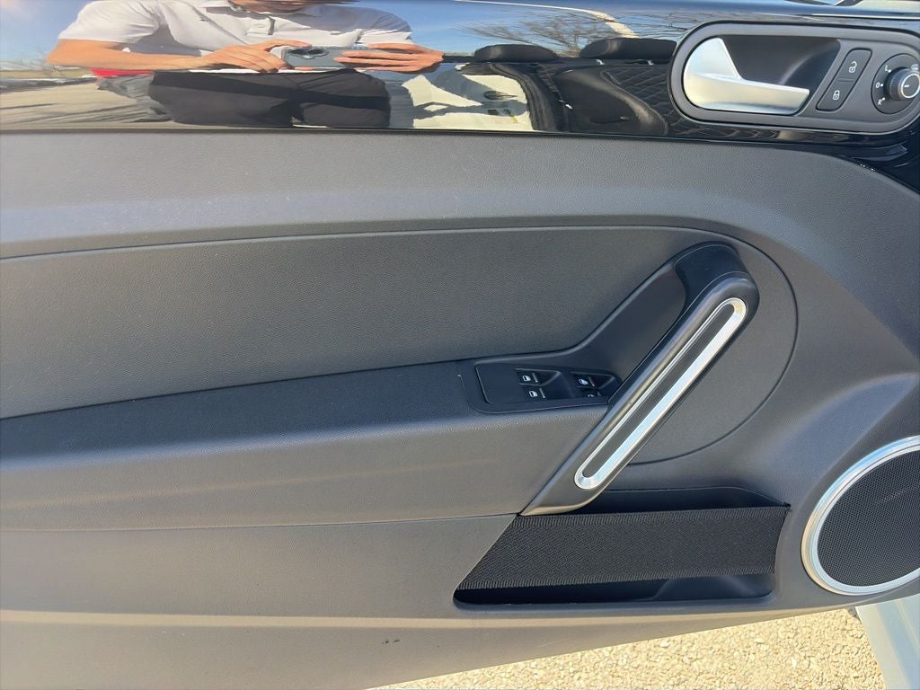 2019 Volkswagen Beetle Convertible 2.0T Final Edition SEL