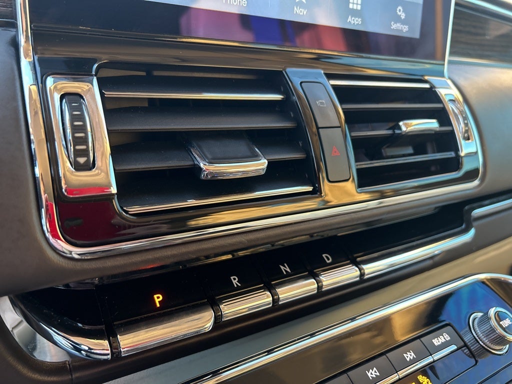 2018 Lincoln Navigator Black Label