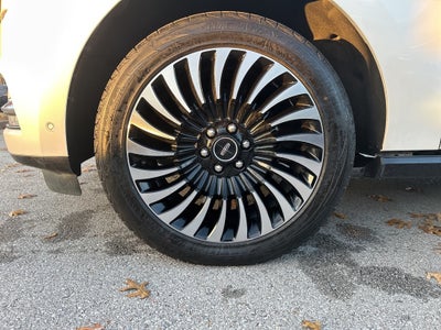 2018 Lincoln Navigator Black Label