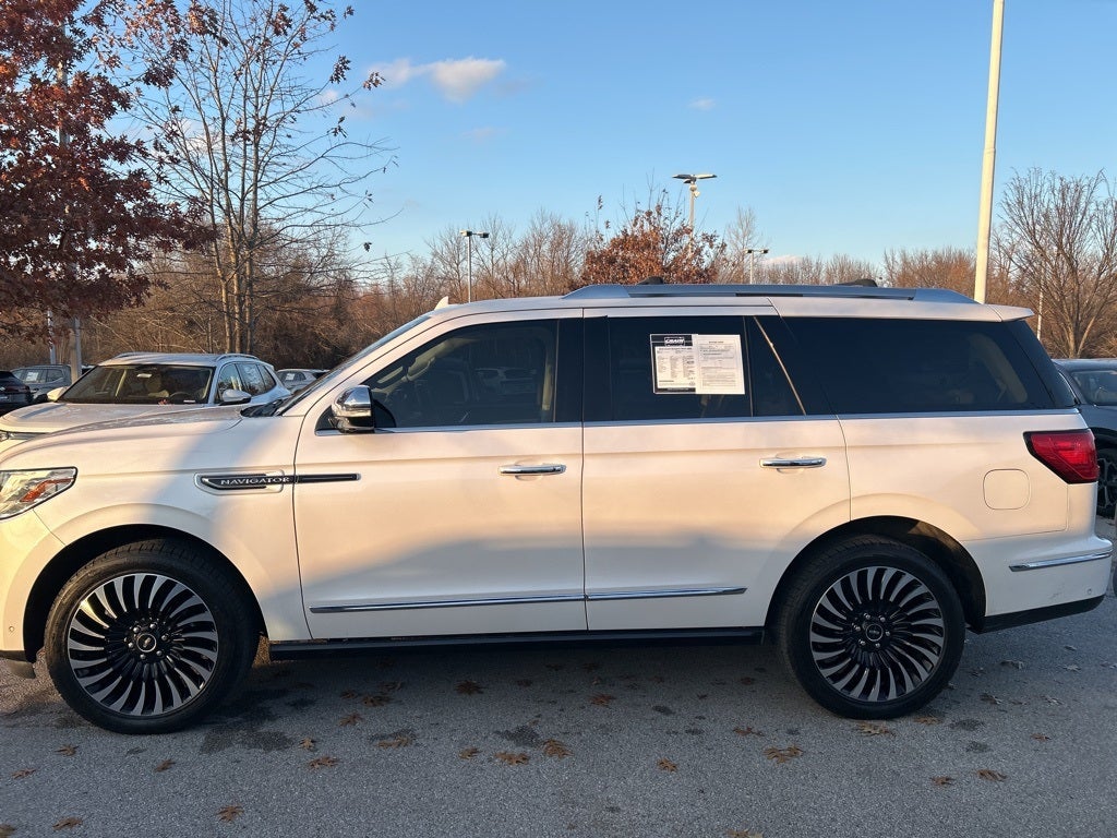 2018 Lincoln Navigator Black Label