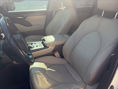 2020 Toyota Highlander XLE
