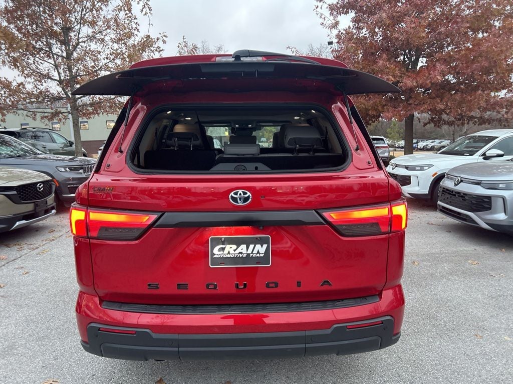 2024 Toyota Sequoia SR5 LEATHER ROOF 4x4 8 Passenger, 1 OWNER CLEAN CARFAX