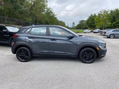 2022 Hyundai KONA SE
