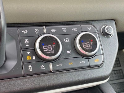 2021 Land Rover Defender 110 SE