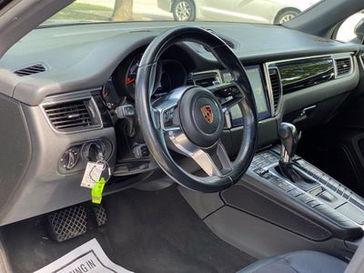 2017 Porsche Macan Base