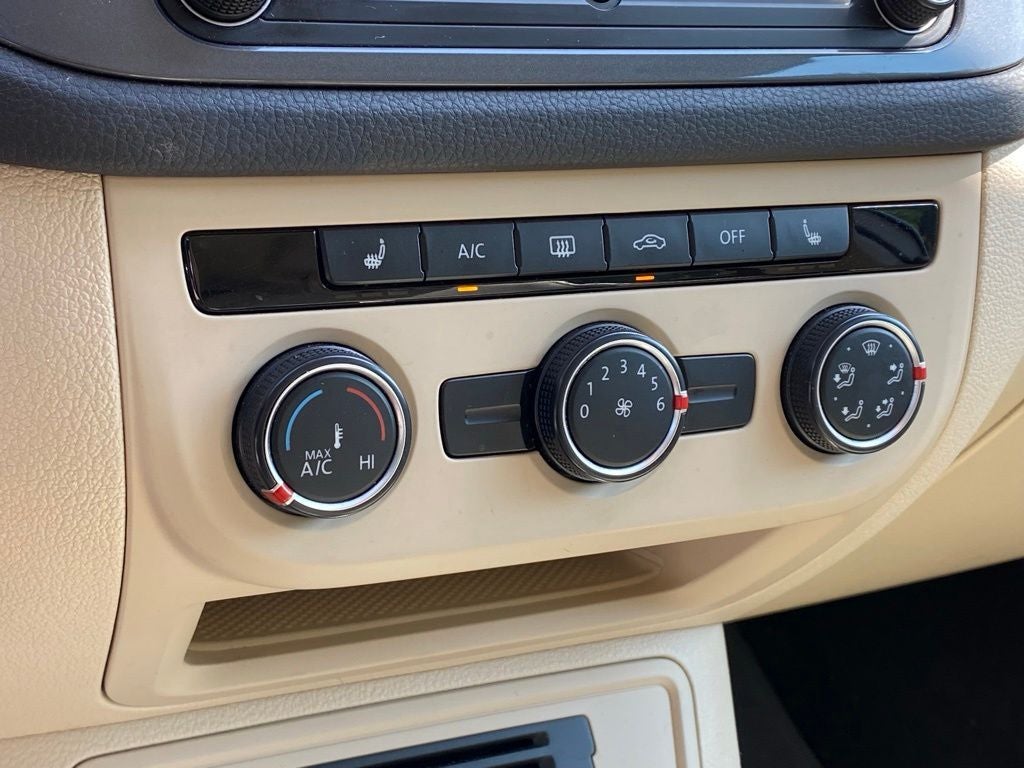 2016 Volkswagen Tiguan S