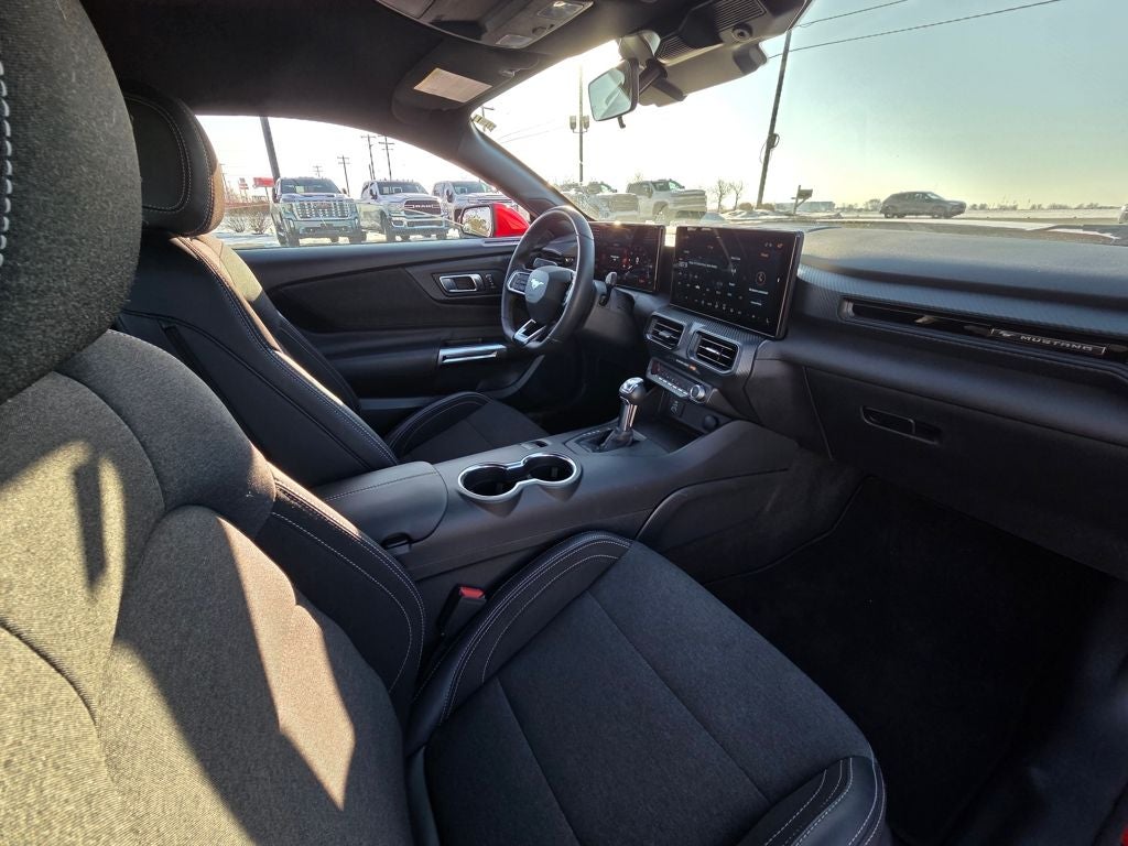 2025 Ford Mustang EcoBoost