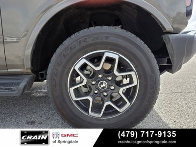 2025 Ford Bronco Outer Banks Lux Package