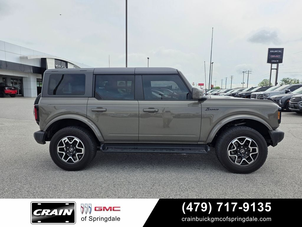 2025 Ford Bronco Outer Banks Lux Package