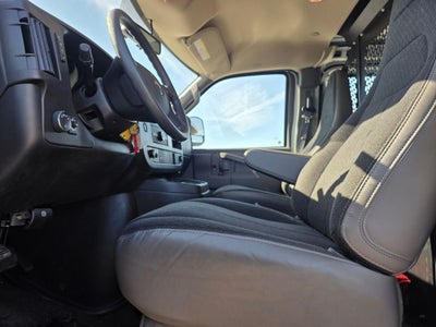 2024 Chevrolet Express 2500 Work Van Cargo