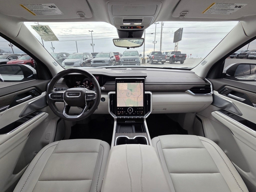 2024 GMC Acadia Denali