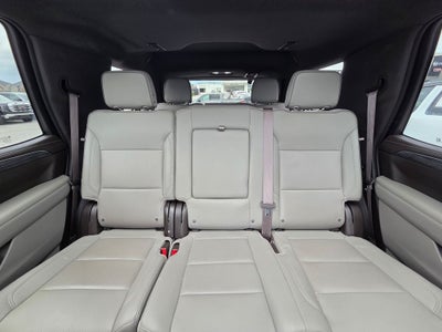 2022 GMC Yukon SLT