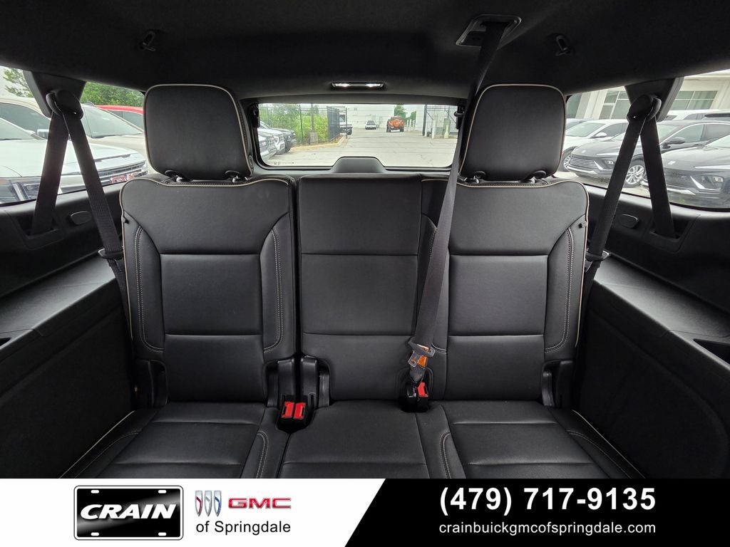 2022 GMC Yukon XL SLT