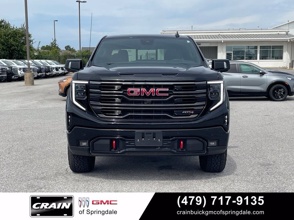 2025 GMC Sierra 1500 AT4