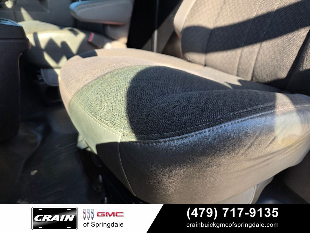 2023 GMC Savana 2500 Work Van