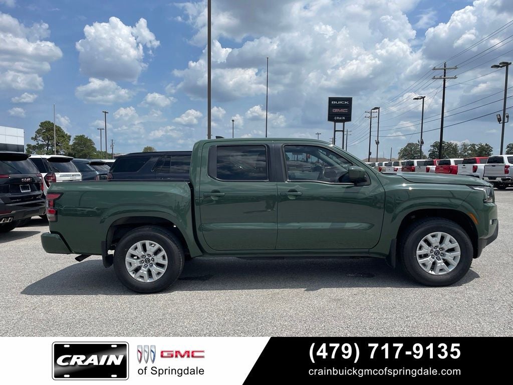 2023 Nissan Frontier SV