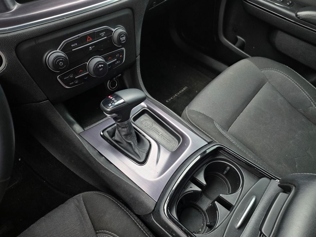 2017 Dodge Charger SE